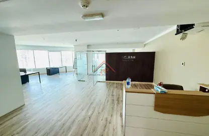 مكتب - 1 حمام للايجار في برج أونتاريو - الخليج التجاري - دبي