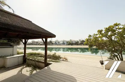 Villa - 5 Bedrooms - 6 Bathrooms for sale in Garden Homes Frond L - Garden Homes - Palm Jumeirah - Dubai