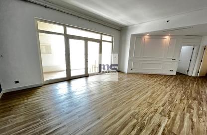 Apartment - 2 Bedrooms - 3 Bathrooms for rent in Al Khudrawi - Shoreline Apartments - Palm Jumeirah - Dubai