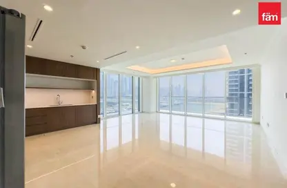 Apartment - 3 Bedrooms - 3 Bathrooms for rent in Palace Beach Residence Tower 1 - Palace Beach Residence - EMAAR Beachfront - Dubai Harbour - Dubai