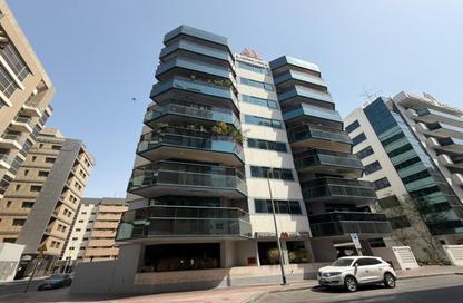Apartment - 4 Bedrooms - 5 Bathrooms for rent in Golden Sands 4 - Mankhool - Bur Dubai - Dubai