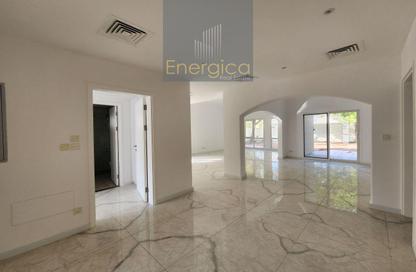 Villa - 5 Bedrooms - 5 Bathrooms for rent in Meadows 9 - Meadows - Dubai