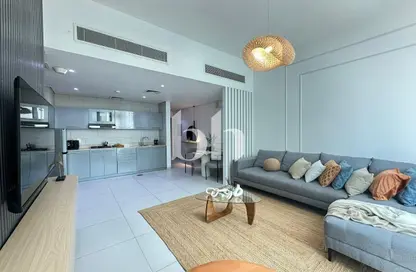 Apartment - 1 Bedroom - 2 Bathrooms for rent in Panoramic Tower - Dubai Marina - Dubai