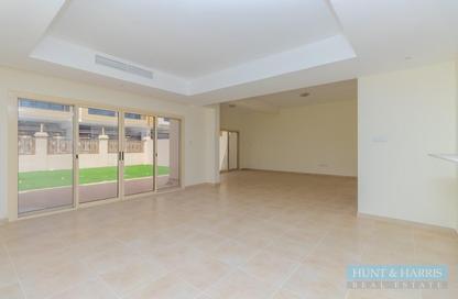 Townhouse - 4 Bedrooms - 3 Bathrooms for sale in The Townhouses at Al Hamra Village - Al Hamra Village - Ras Al Khaimah Townhouse - 4 Bedrooms - 3 Bathrooms for sale in The Townhouses at Al Hamra Village - Al Hamra Village - Ras Al Khaimah