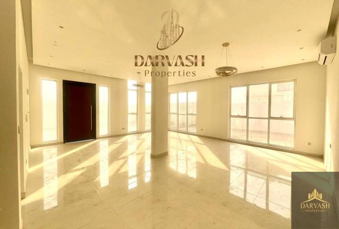 58165349 - Property Main Image