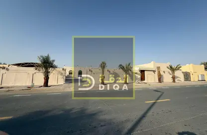 Villa - 4 Bedrooms - 5 Bathrooms for sale in Al Nouf - Sharjah