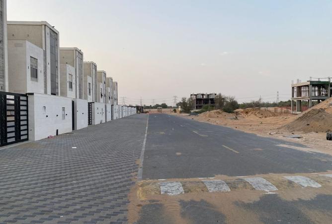 67445500 - Property Image 2