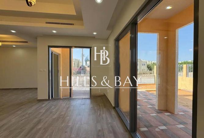 70670815 - Property Image 2