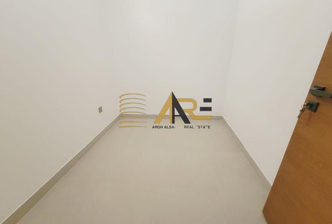 120219571 - Property Image 3