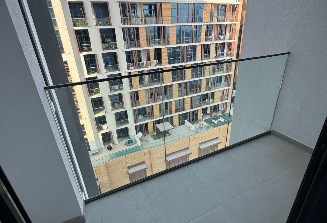 Modern studio | Unfurnished | High floor photo 6