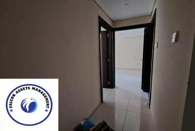 73853228 - Property Image 2