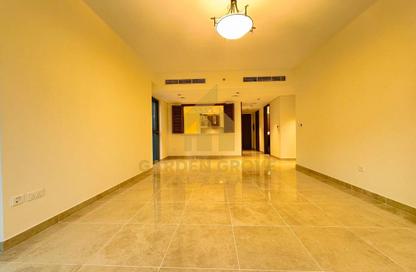 Apartment - 2 - 3 for rent in Osha 1 - Corniche Deira - Deira - Dubai