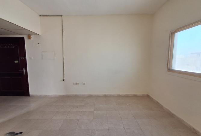 2OrYVWOCRNY - Property Image 2