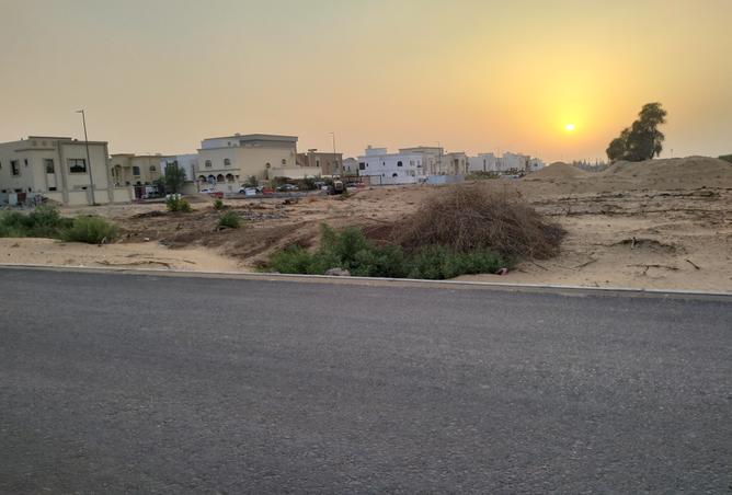 15249000 - صورة العقار 2