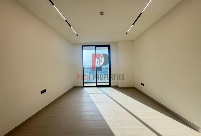 57382789 - Property Image 2