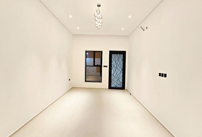 15255942 - Property Image 2