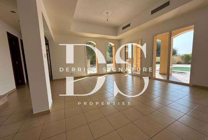 70267607 - Property Image 3