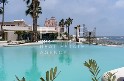 Apartment - 4 Bedrooms - 4 Bathrooms for sale in Serenia Living Tower 3 - Serenia Living - Palm Jumeirah - Dubai