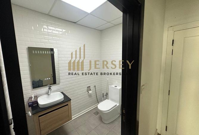 135642203 - Property Main Image