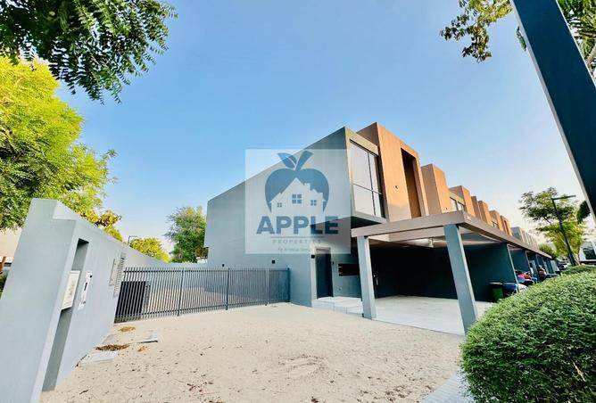 94019309 - Property Main Image