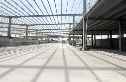 Warehouse - Studio for rent in Phase 1 - Dubai Investment Park (DIP) - Dubai