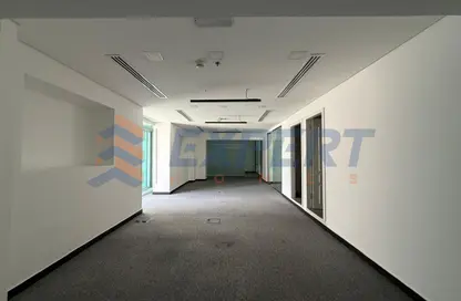 Office Space - Studio - 1 Bathroom for rent in Iris Bay - Business Bay - Dubai