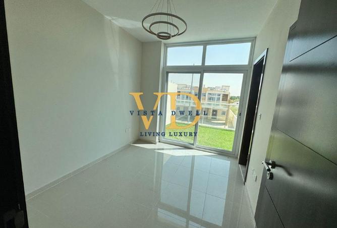 78992348 - صورة العقار 2