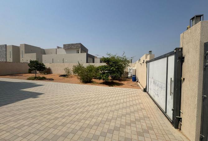 15296300 - صورة العقار 2