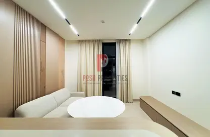 شقة - غرفة نوم - 2 حمامات للايجار في دون من بن غاطي - منطقة 16 - قرية جميرا الدائرية - دبي