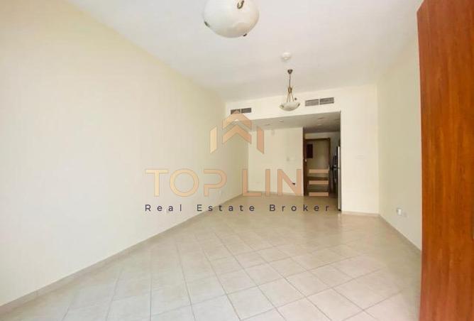75015893 - Property Image 3