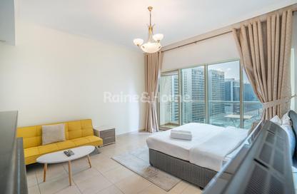 Apartment - Studio for rent in Burj Al Nujoom - Downtown Dubai - Dubai