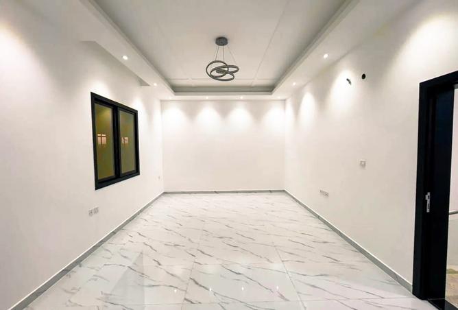 15325001 - Property Image 2