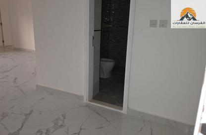 Apartment - 1 Bedroom - 2 Bathrooms for rent in Al Tallah 2 - Ajman