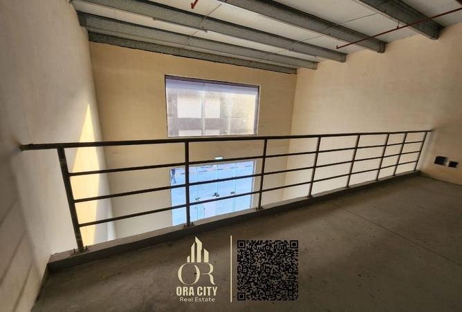 70302853 - صورة العقار 3