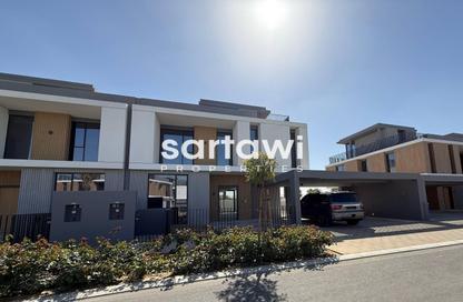 Villa - 4 Bedrooms - 6 Bathrooms for rent in June - Arabian Ranches 3 - Dubai