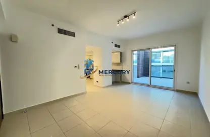 Apartment - 1 Bedroom - 2 Bathrooms for rent in Oxford Building - District 14 - Jumeirah Village Circle - Dubai