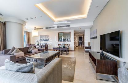 Apartment - 3 Bedrooms - 4 Bathrooms for rent in Kempinski Central Avenue - Downtown Dubai - Dubai
