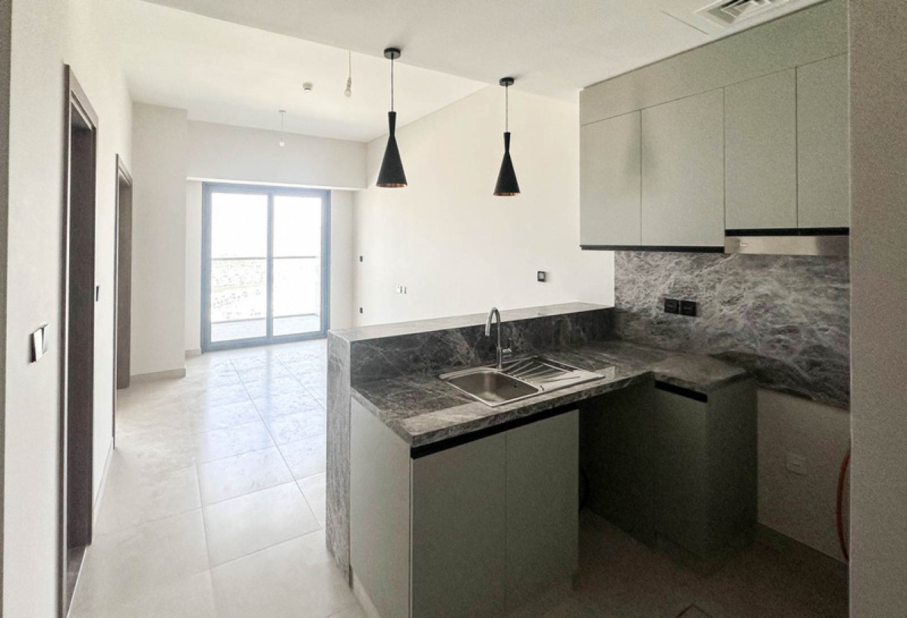 Golf View | Away From Construction Site | High Flr 5