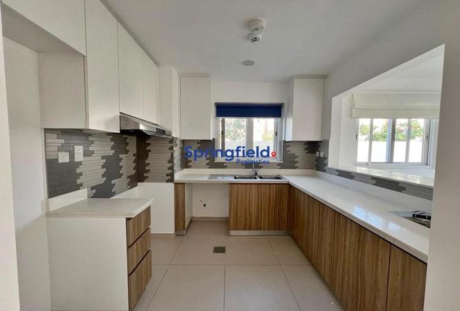 60127889 - صورة العقار 3