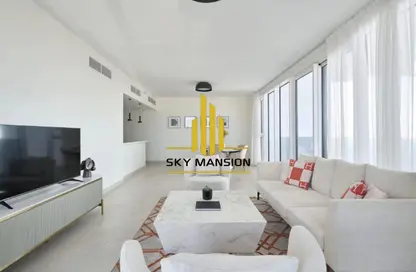 Apartment - 3 Bedrooms - 4 Bathrooms for sale in Park Views Residences B - Park Views Residences - Al Kifaf - Zabeel - Dubai