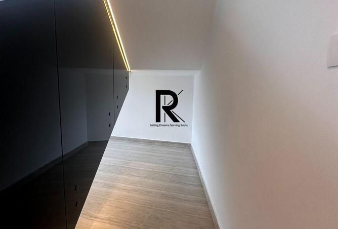 15745231 - Property Image 2