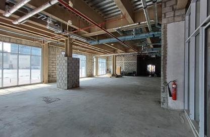 Shop - Studio - 1 Bathroom for rent in Al Hamriya Building - Al Hamriya - Bur Dubai - Dubai