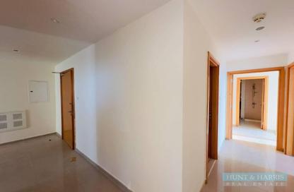 Apartment - 3 Bedrooms - 3 Bathrooms for sale in Julphar Residential Tower - Julphar Towers - Al Nakheel - Ras Al Khaimah