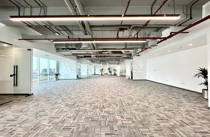 مكتب - استوديو - 4 حمامات للايجار في بزنس بارك مبنى 3 - إعمار بزنس بارك - شارع الشيخ زايد - دبي