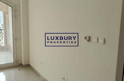 Apartment - 2 Bedrooms - 2 Bathrooms for sale in Burj View Residence - Arjan - Dubai