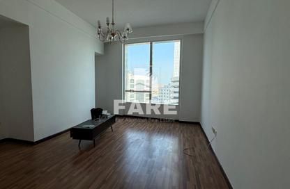 Apartment - 3 Bedrooms - 5 Bathrooms for sale in Blue Tower - Al Majaz 3 - Al Majaz - Sharjah