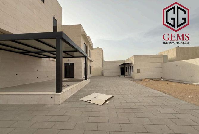 15389588 - صورة العقار 2