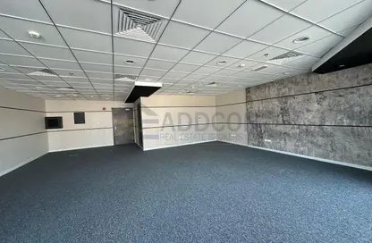 Office Space - Studio - 1 Bathroom for rent in The Regal Tower - Business Bay - Dubai