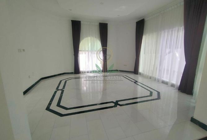 15403195 - Property Image 2