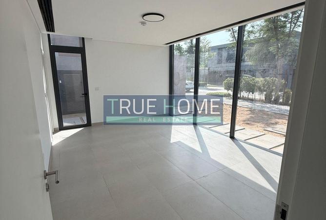 15418261 - صورة العقار 3